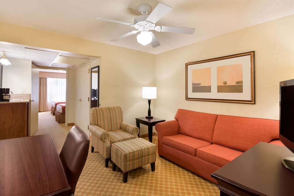 Country Inn & Suites By Radisson, Savannah Midtown, Ga Room photo